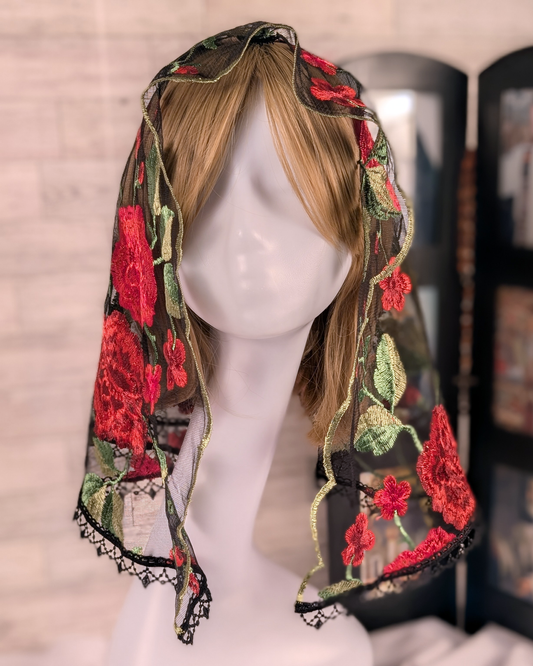 Black Mesh Lace Large D-Shaped Veil with Embroidered Red Roses