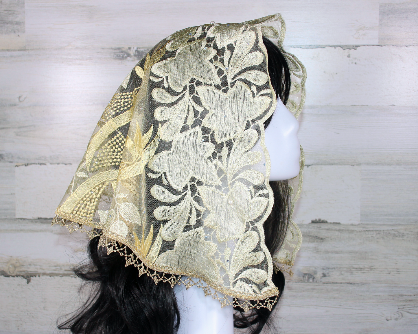 Gold Small D-Shaped Chapel Veil/Mantilla