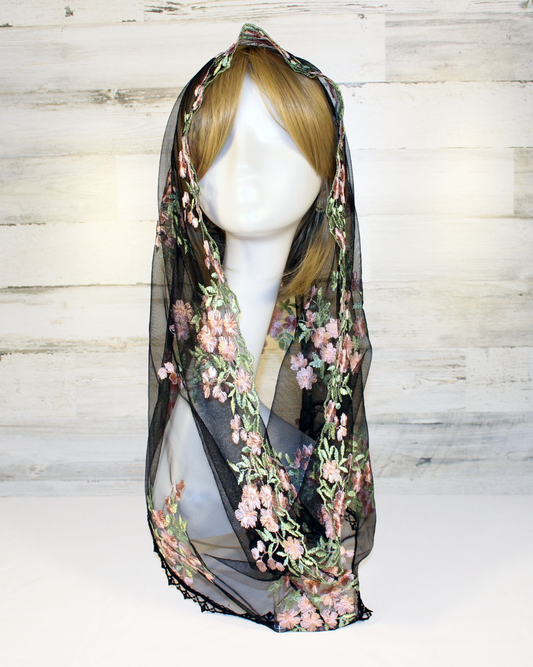 Black Mesh Lace Veil with Embroidered Pink Roses (Infinity)