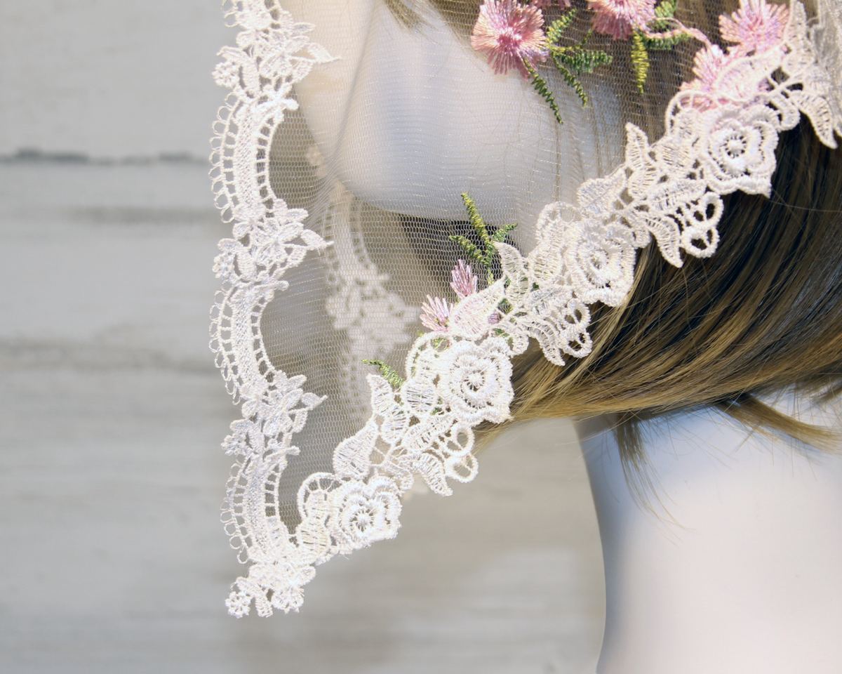 White Small Triangle Chapel Veil/Mantilla with Embroidered Pink Roses