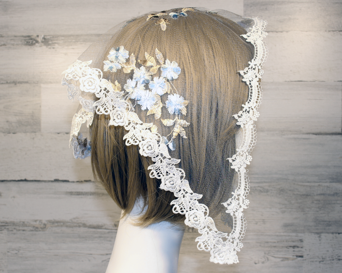 White Small Triangle Chapel Veil/Mantilla with Embroidered Blue and Gold Roses
