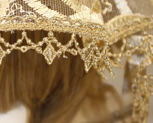 Gold Floral Mesh Lace Small D-Shaped Chapel Veil/Mantilla