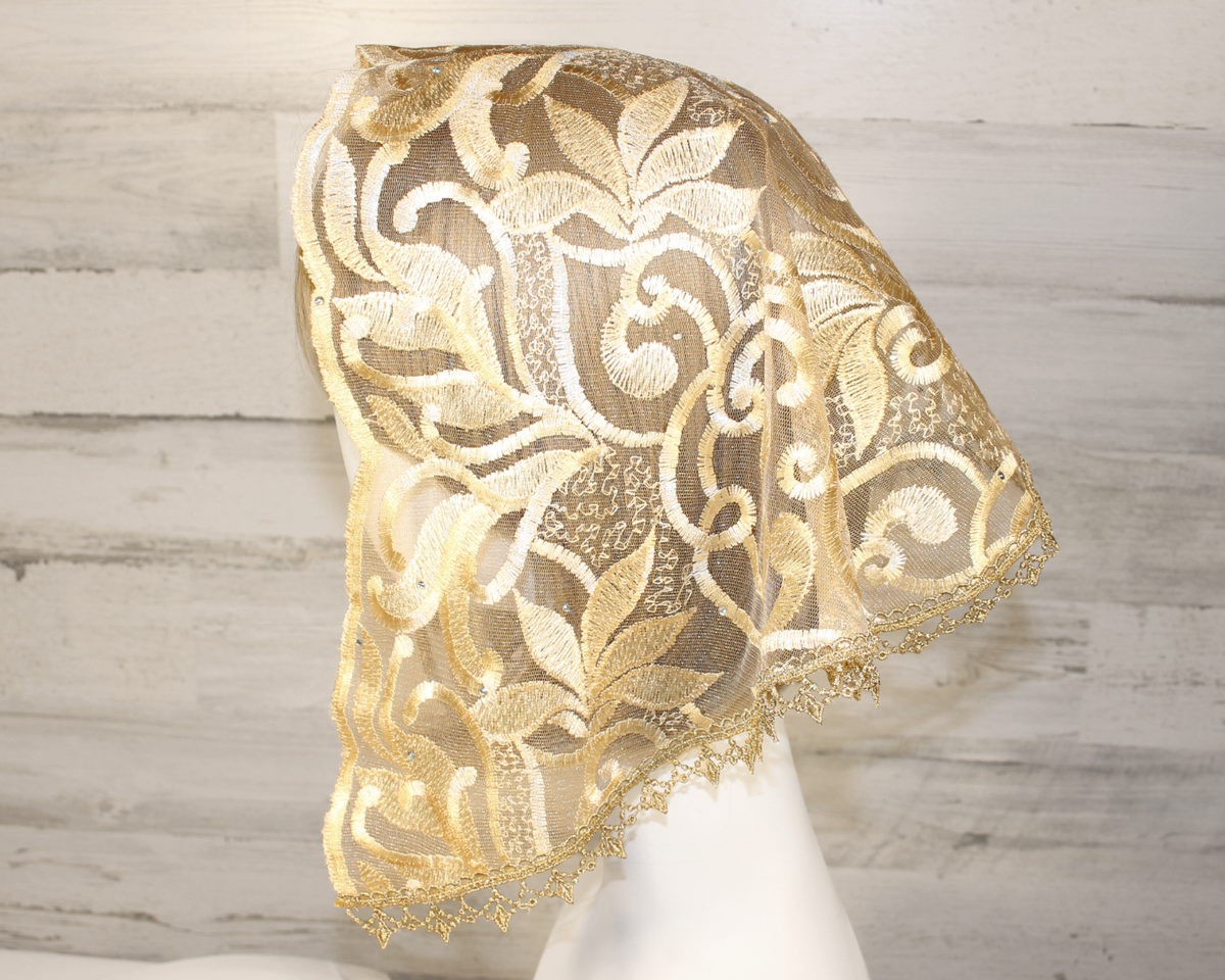 Gold Floral Mesh Lace Small D-Shaped Chapel Veil/Mantilla