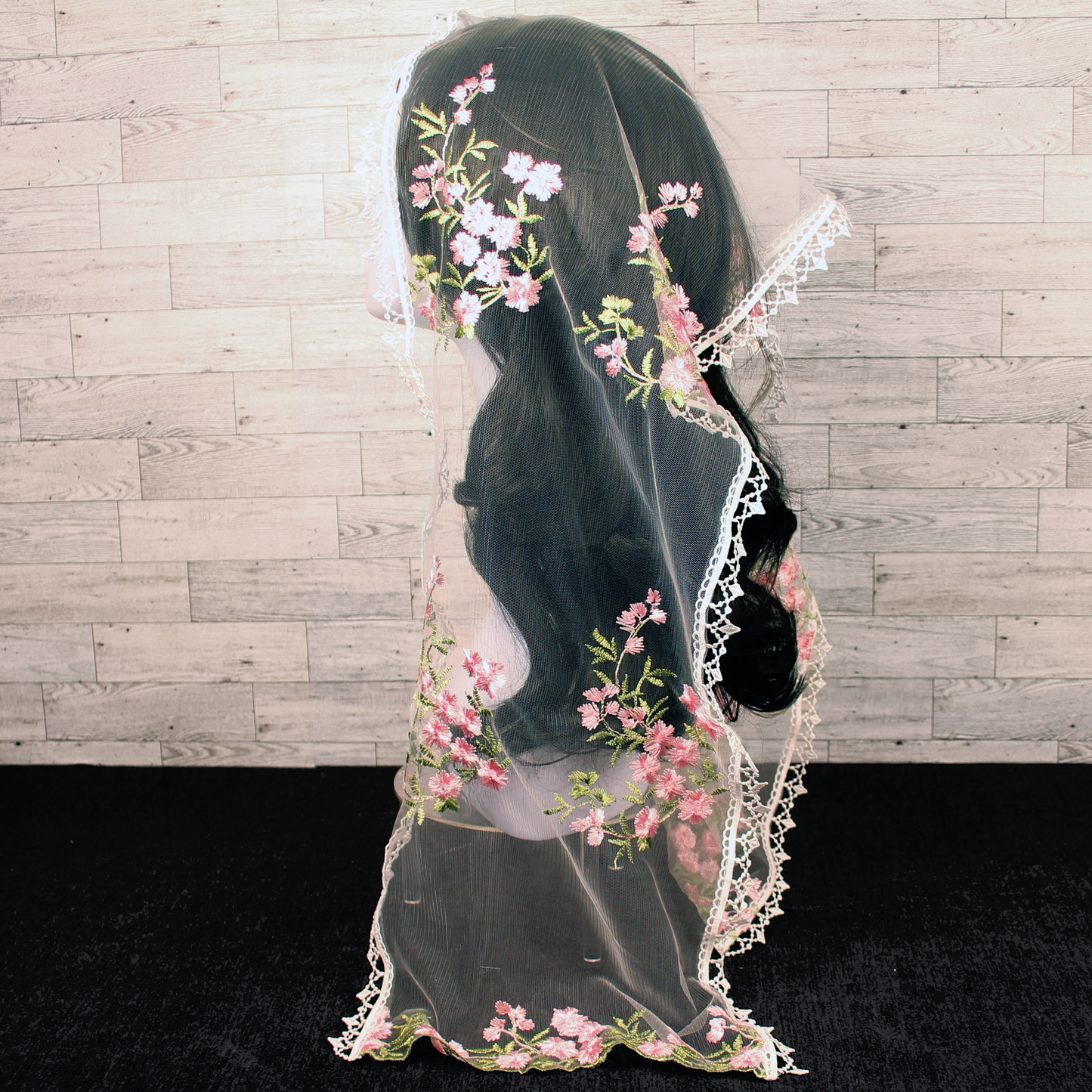 White Veil with Embroidered Pink Roses (Rectangle)