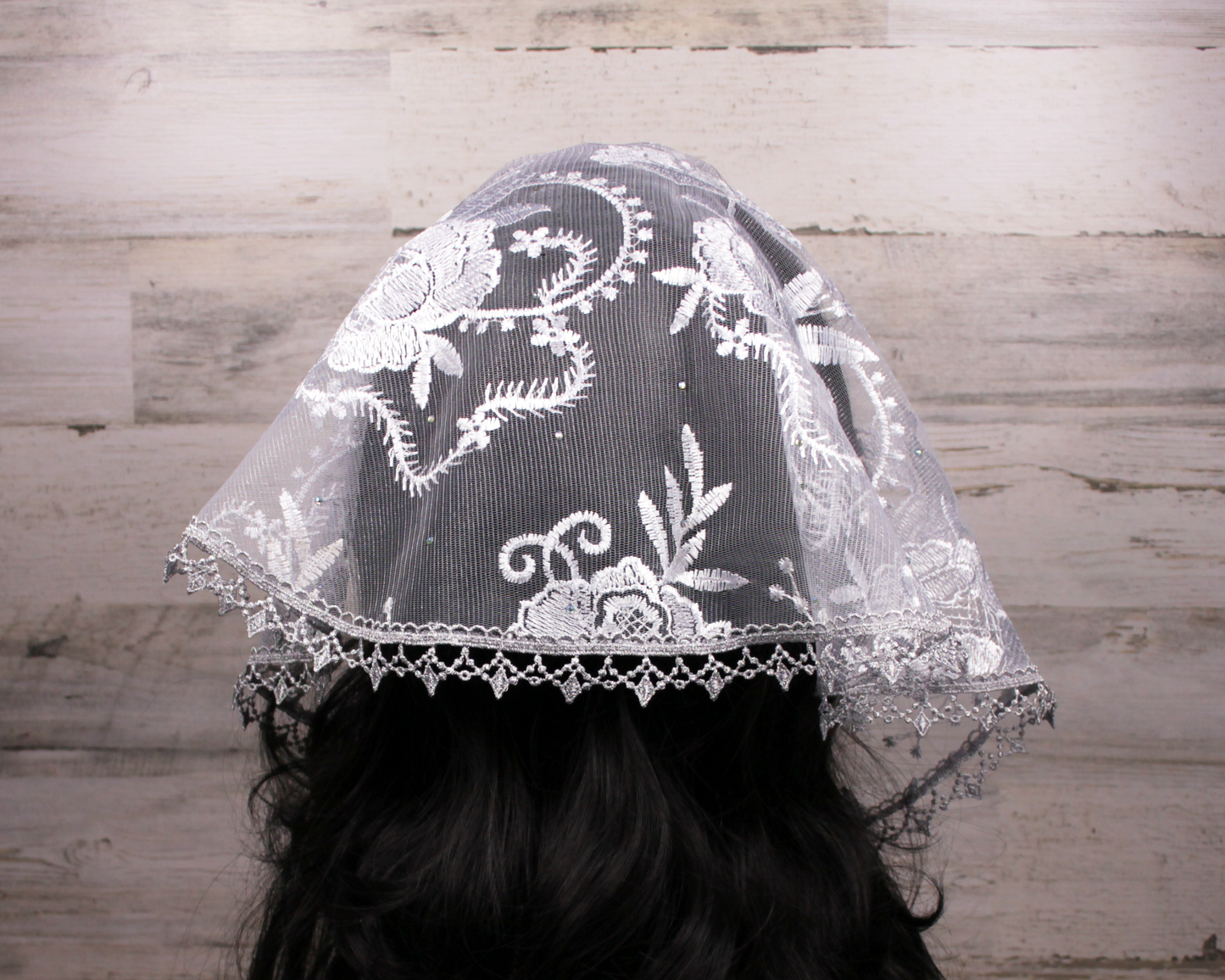 Silver Small D-Shaped Chapel Veil/Mantilla