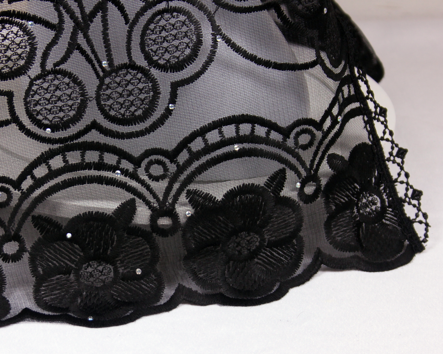 Black Rectangle Chapel Veil/Mantilla