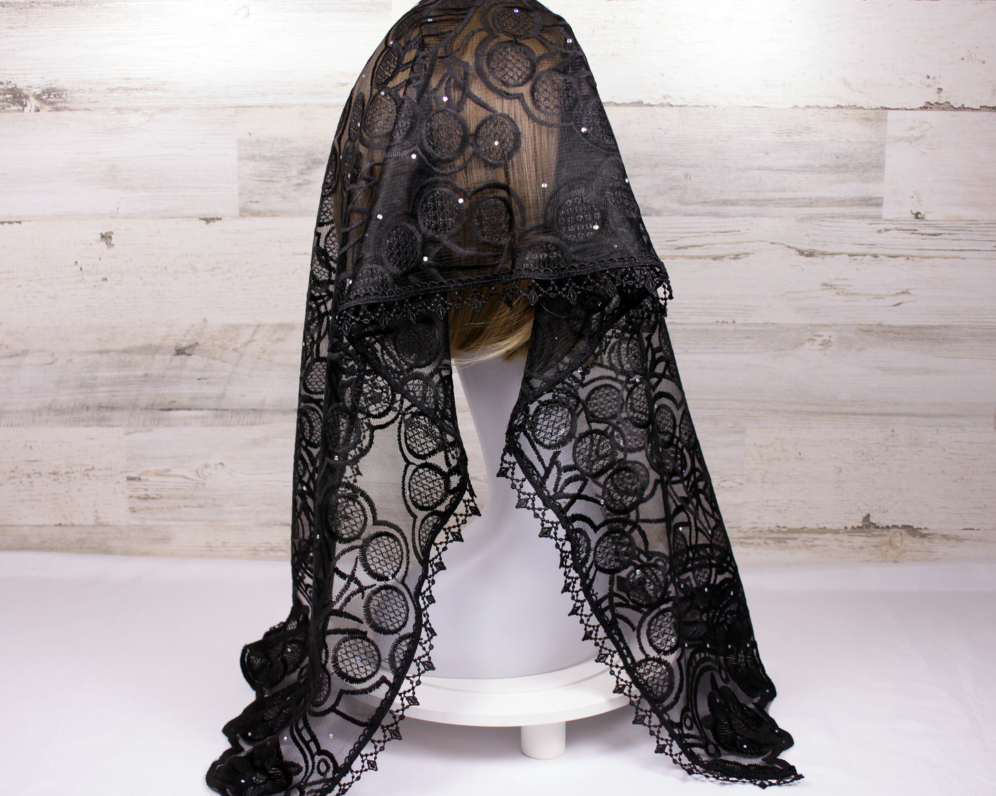 Black Rectangle Chapel Veil/Mantilla