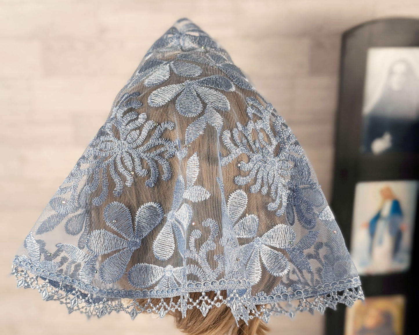 Light Blue Floral Lace Embroidered Small D-Shaped Chapel Veil/Mantilla